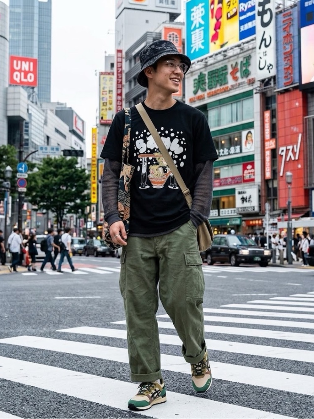 Nippon Omiyage x Uniqlo Ramen Anime Japanese Graphic T-Shirt Size Small